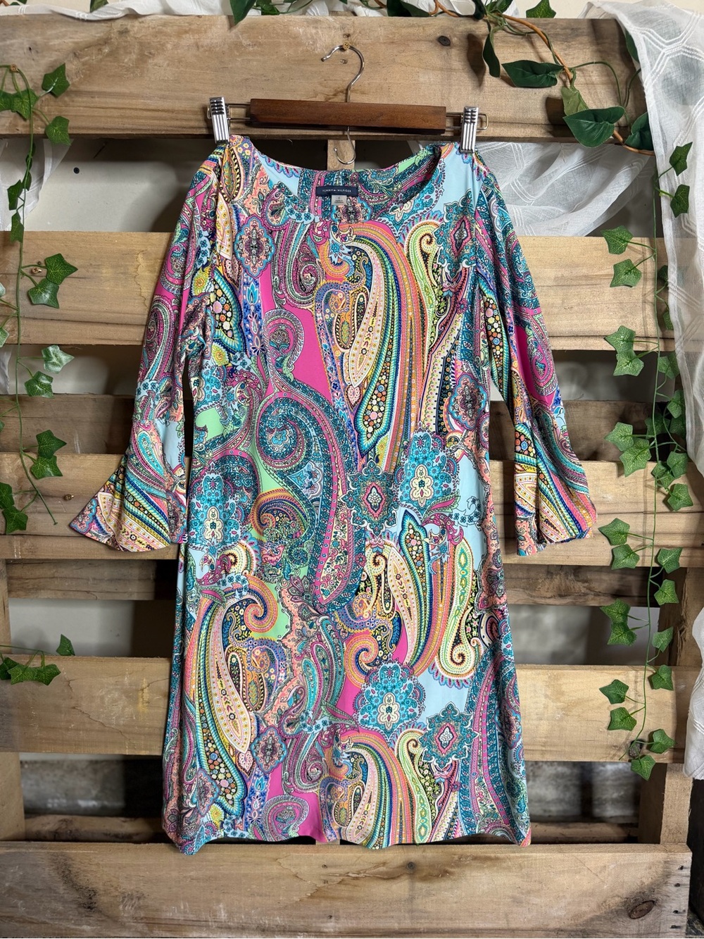 Tommy Hilfiger Multicolor Paisley Shift Dress in Pink & Aqua